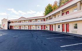 Econo Lodge West Springfield